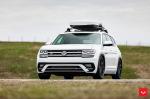 Volkswagen Atlas R-Line on Vossen Wheels (CV10) 2019 года